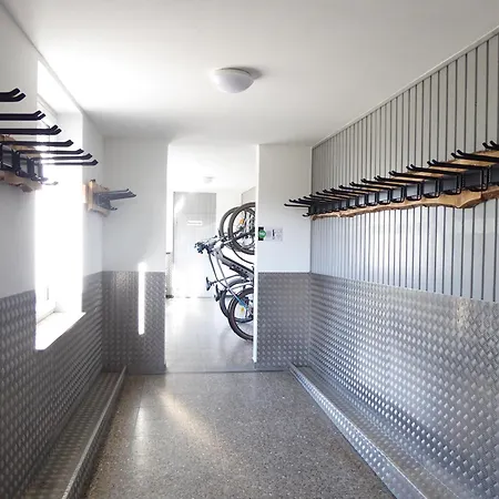 Greenflair 5 Pers Pool Sauna Wifi Near Lift ヴィンターベルク