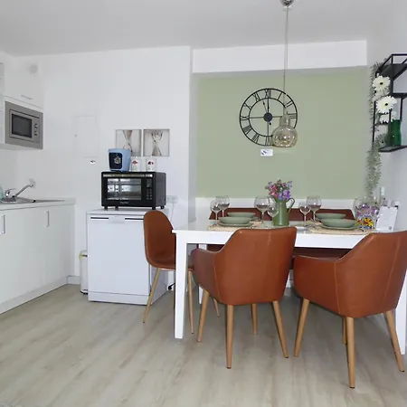 Greenflair 5 Pers Pool Sauna Wifi Near Bikepark Apartment